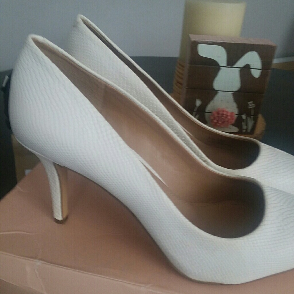 White snake pattern heels BCBG